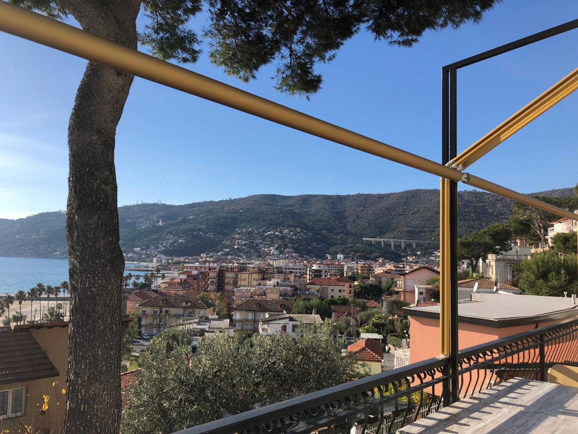 Appartamenti La Pineta Marina dʼMarina dʼAndora Camera foto